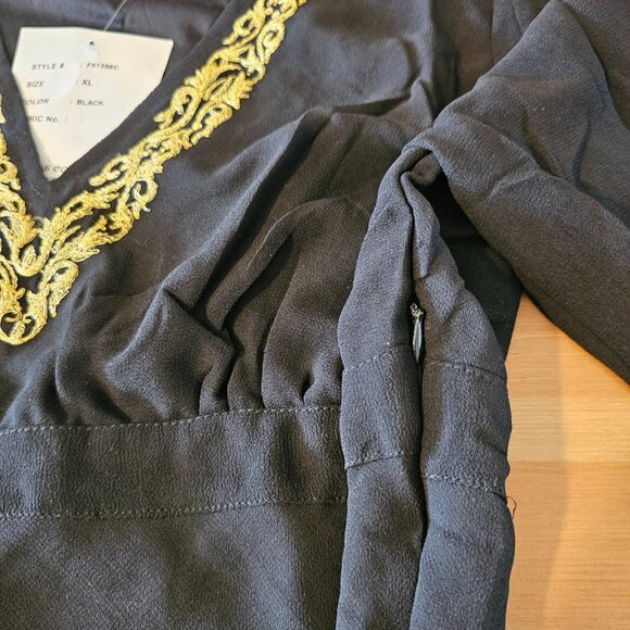 She's Cool - Vintage Gold Floral Lace V Neck Blouse - Black - Picture 7 of 11